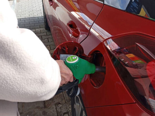 フランスでの給油についての写真