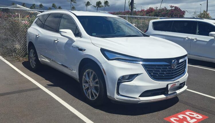 ハワイ島 コナ空港 フルサイズSUV