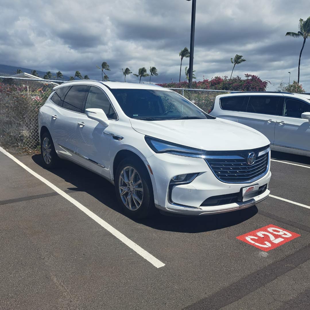 ハワイ島 コナ空港 フルサイズSUV