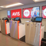 エイビスレンタカーのカウンターホノルル空港