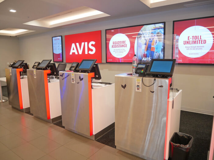 エイビスレンタカーのカウンターホノルル空港