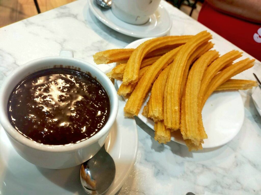 Churros con Chocolate